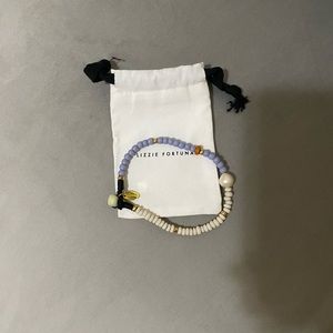 Lizzie Fortunato alta anklet